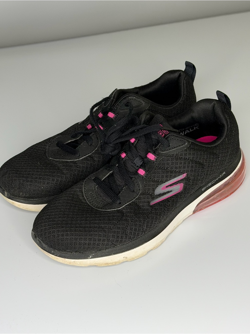 Skechers Women's Black Pink Go Walk Air Athletic Sneakers Sz 7.5